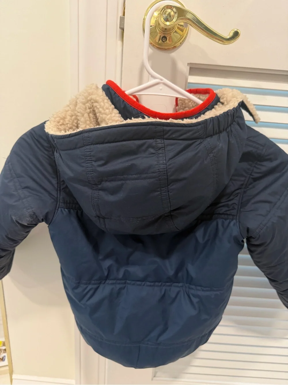 Patagonia Navy Jacket with Red Trim and Cream Sherpa Collar 4T